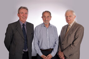 Trois lauréats du prix Nobel de chimie © C. Schneider/ISIS